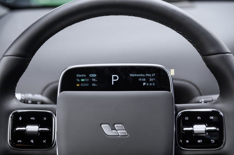 Li Auto (Lixiang) L7 Ultra (2025) 2025