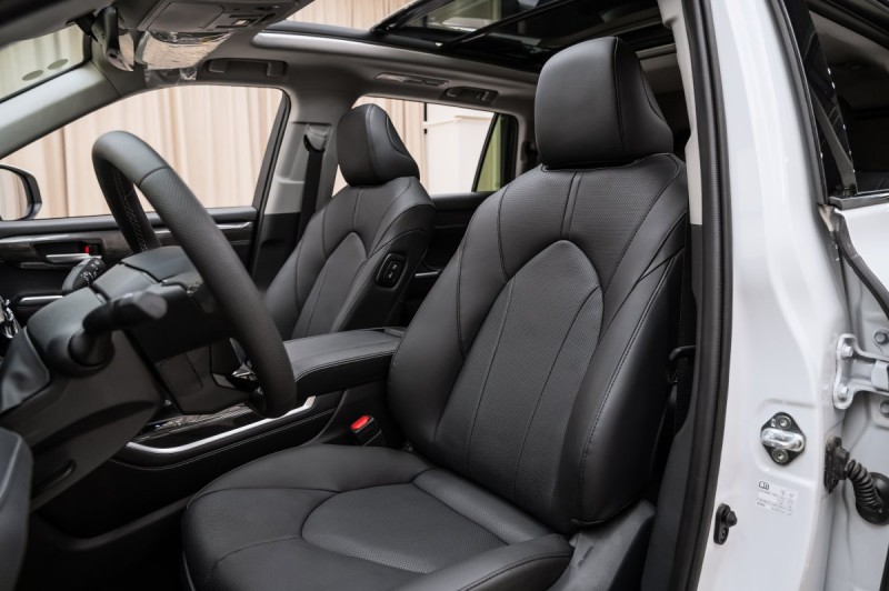 Toyota Highlander IV — 2026