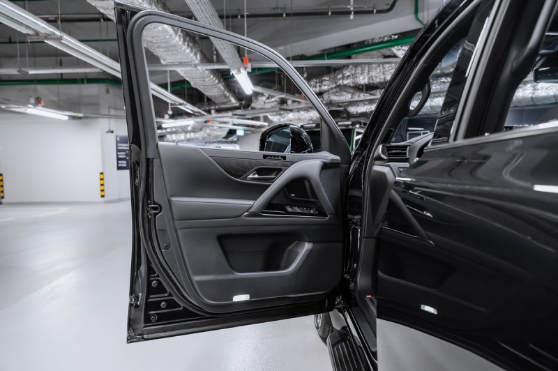 Lexus LX Luxury 2026