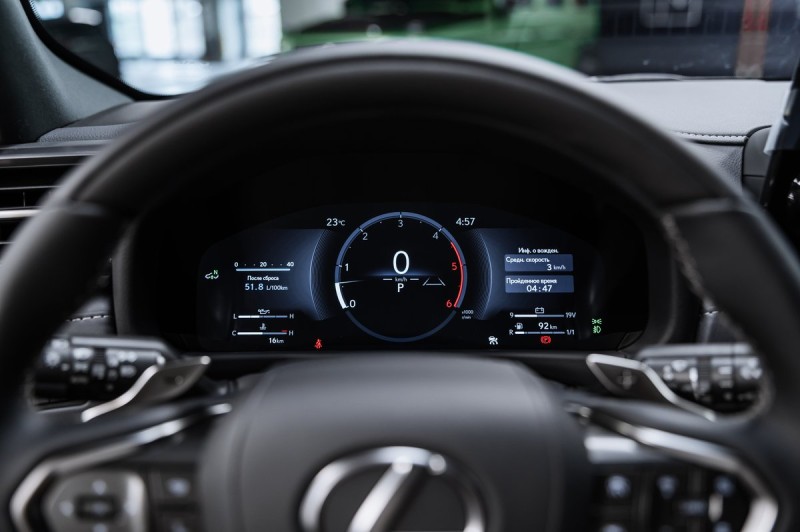 Lexus LX Luxury 2026