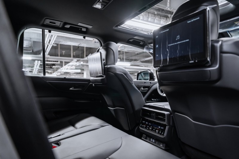 Lexus LX Luxury 2026