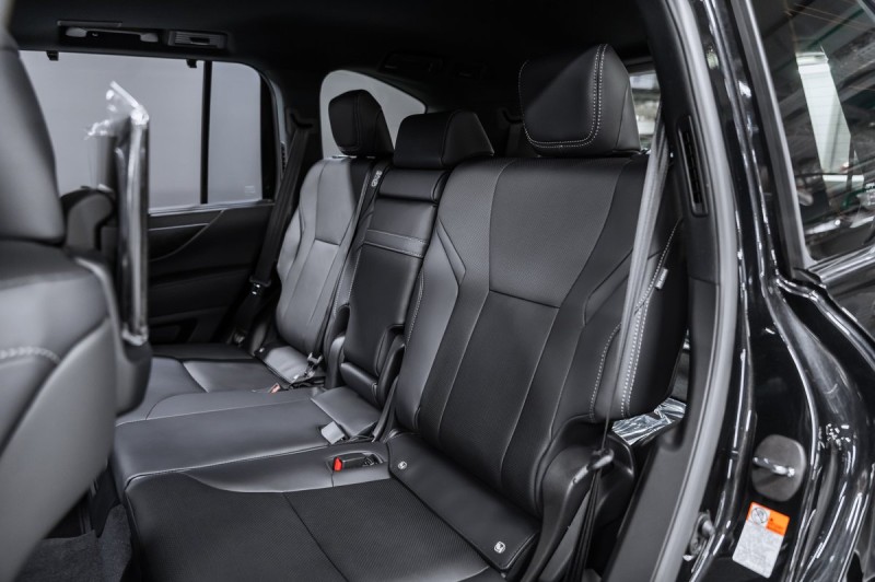 Lexus LX Luxury 2026