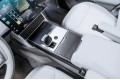 Land Rover Range Rover SV 2026