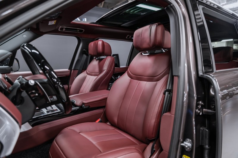 Land Rover Range Rover Autobiography 2026