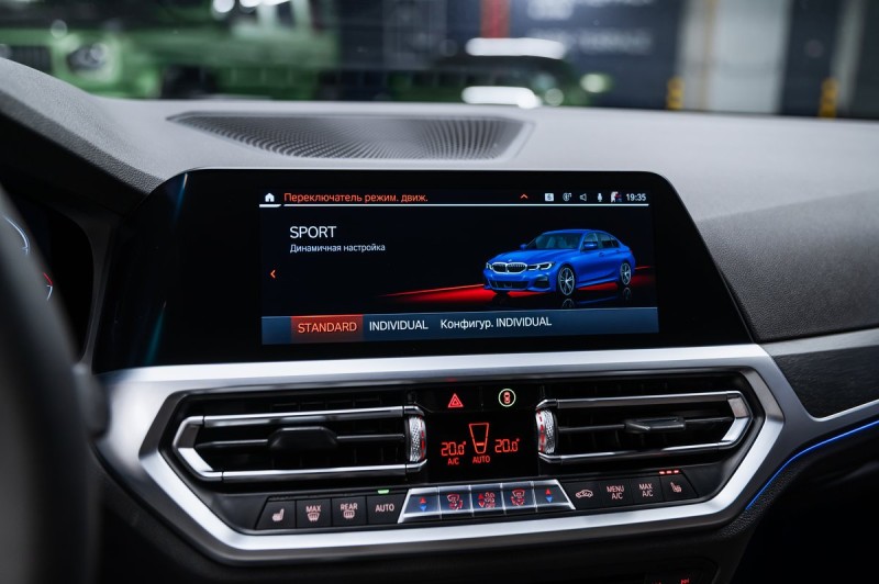 BMW 3 серии  2020