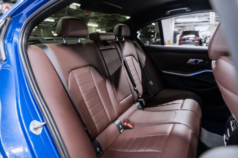 BMW 3 серии  2020