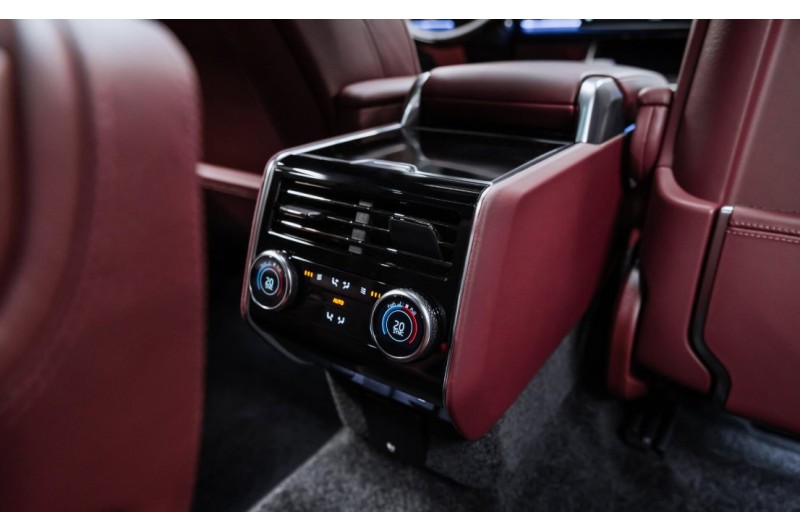 Land Rover Range Rover Autobiography 2026