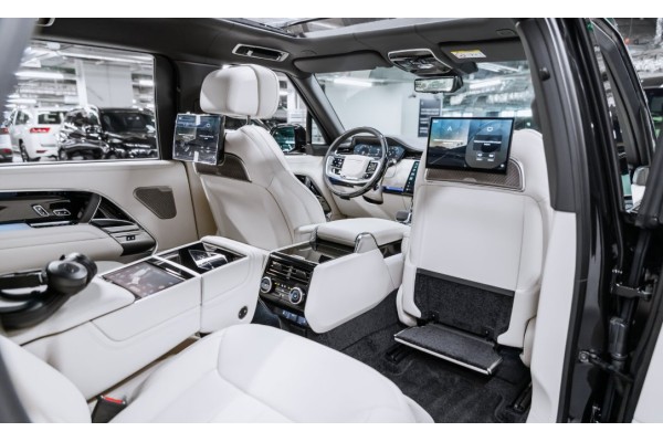 Land Rover Range Rover Autobiography 2026