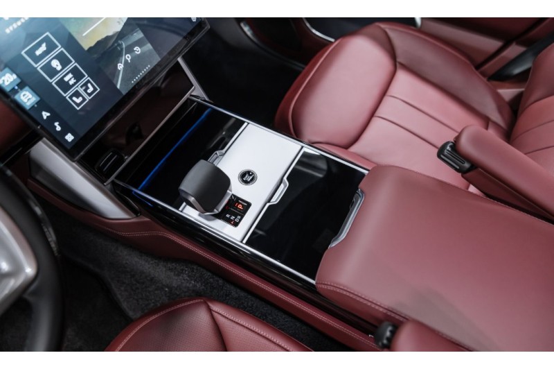 Land Rover Range Rover Autobiography 2026