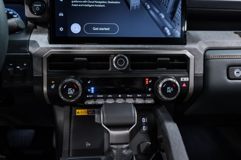 Toyota Tacoma IV — 2025