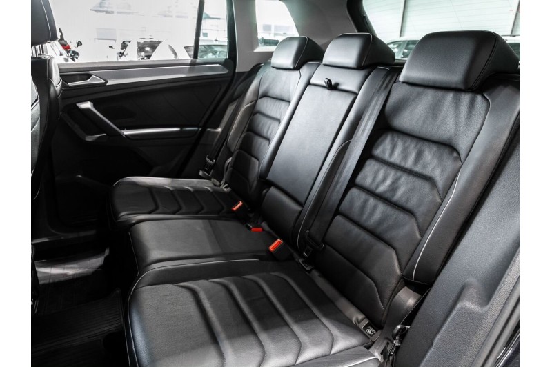 2022 Volkswagen Tiguan Respect
