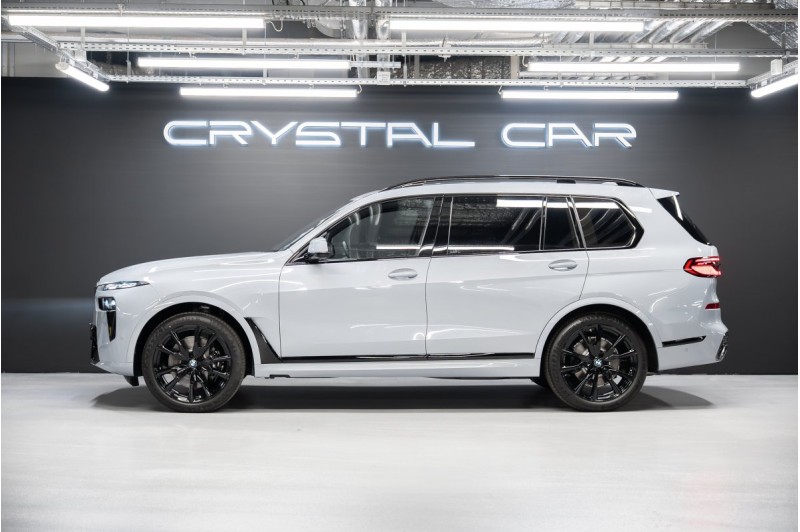 BMW X7 G07 рестайлинг — 2026