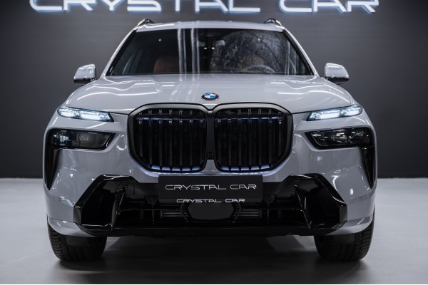 BMW X7 G07 рестайлинг (2022—2026) M Sport Pro - 2026