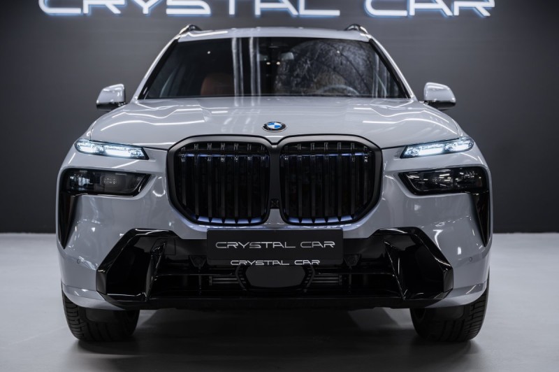 BMW X7 G07 рестайлинг — 2026