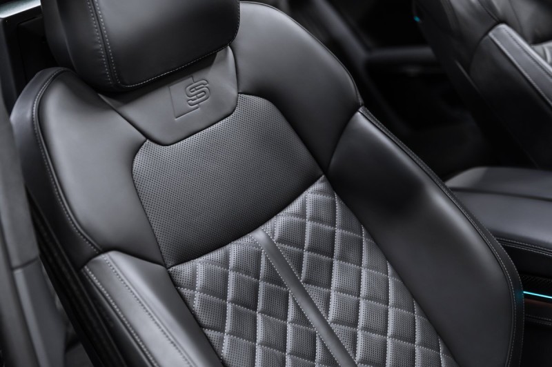 Audi S8 S8 TFSI 2024