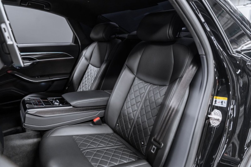 Audi S8 S8 TFSI 2024