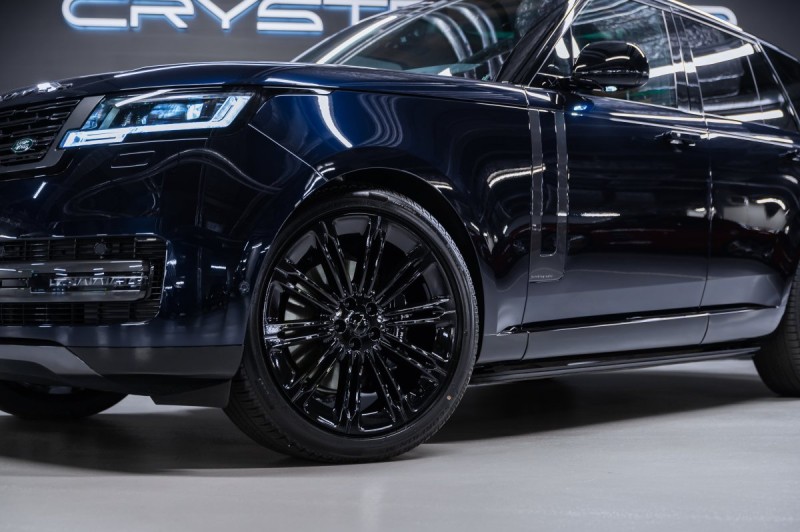 Land Rover Range Rover V — 2026
