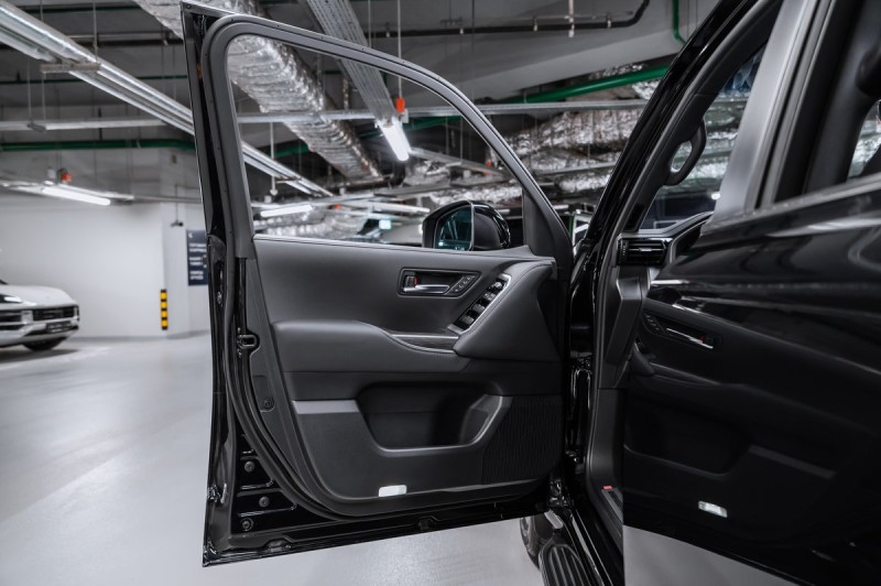 Toyota Land Cruiser Премиум 2026