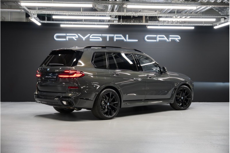 BMW X7 G07 рестайлинг — 2026