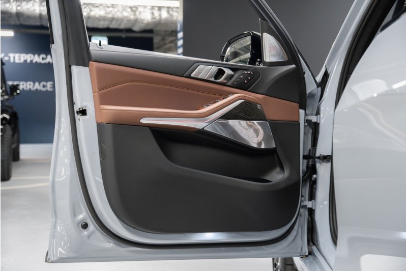 BMW X7 G07 рестайлинг — 2026
