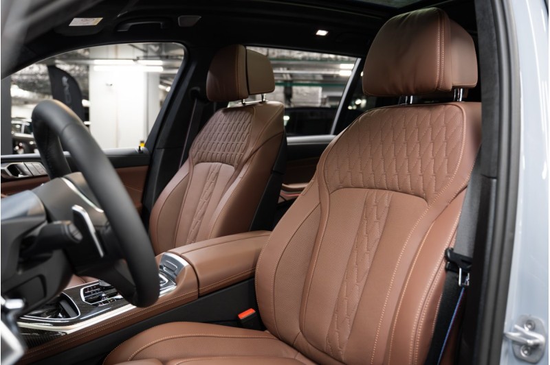 BMW X7 G07 рестайлинг — 2026
