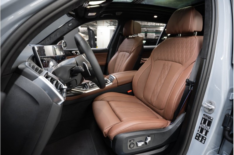 BMW X7 G07 рестайлинг — 2026