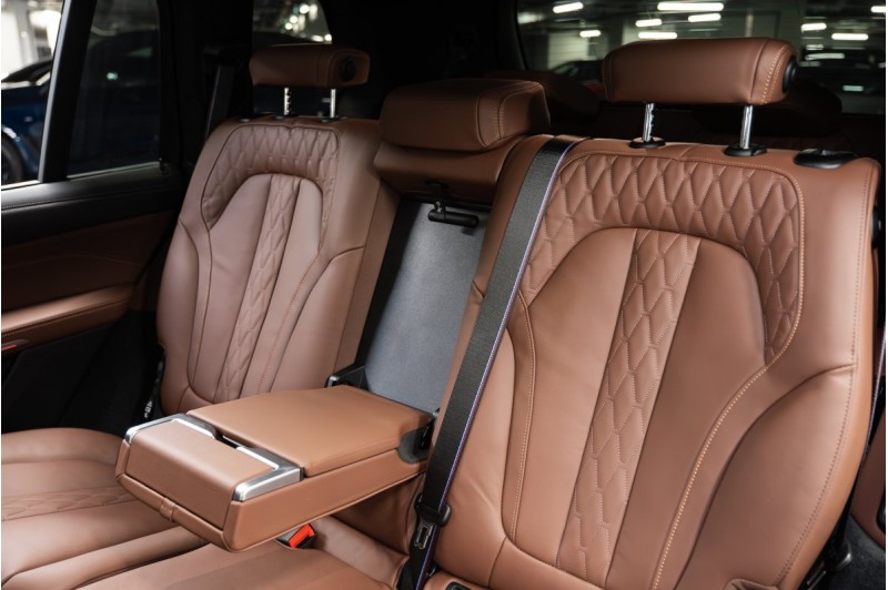BMW X7 G07 рестайлинг — 2026