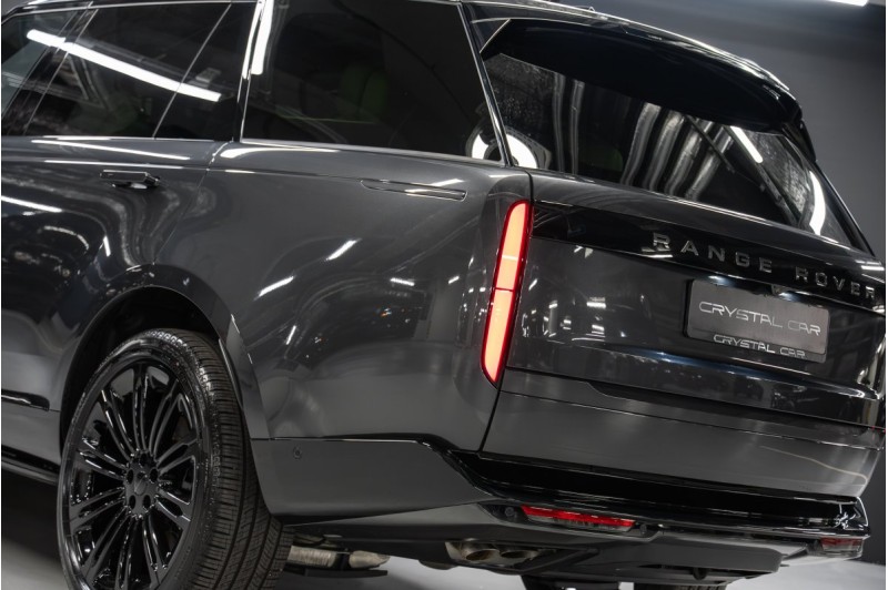 Land Rover Range Rover V — 2026