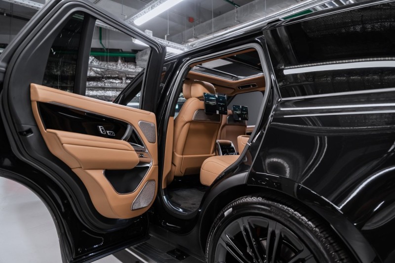 Land Rover Range Rover V — 2026