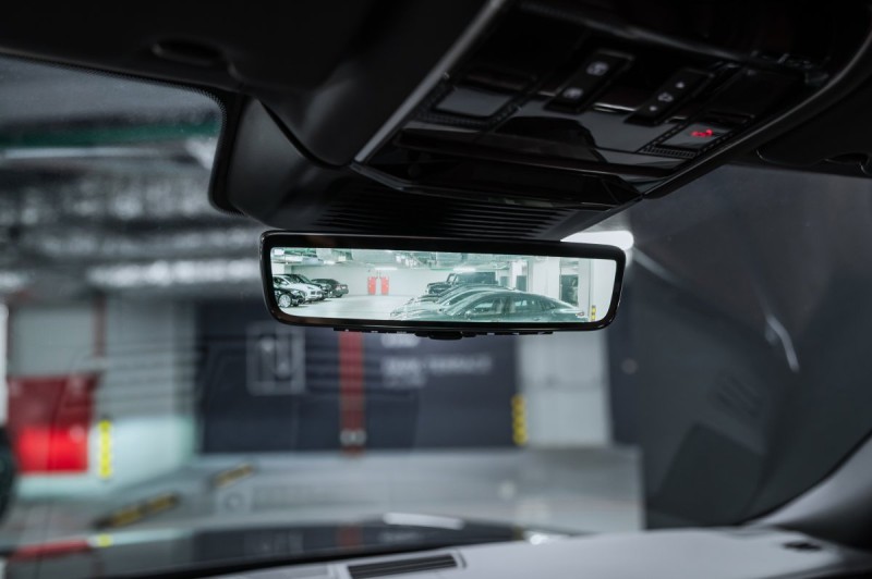 Land Rover Range Rover V — 2026