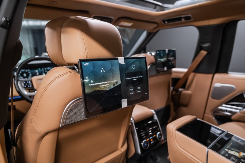 Land Rover Range Rover V — 2026