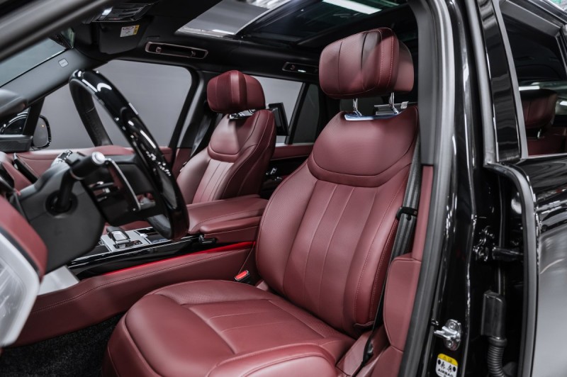 Land Rover Range Rover V — 2026