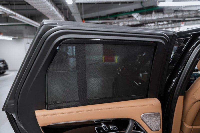Land Rover Range Rover V — 2026