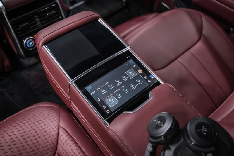 Land Rover Range Rover V — 2026