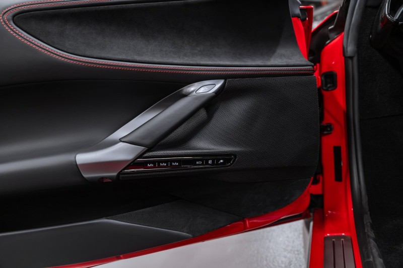 Ferrari SF90 Stradale 982 — 2023