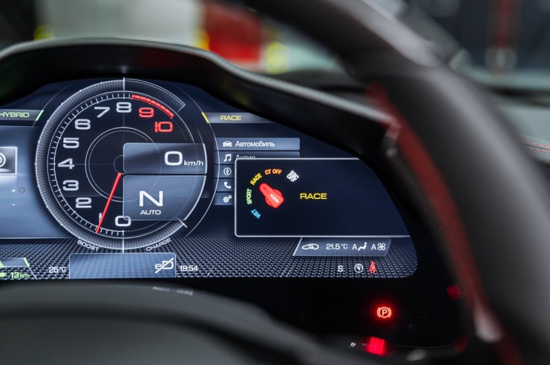 Ferrari SF90 Stradale 982 — 2023