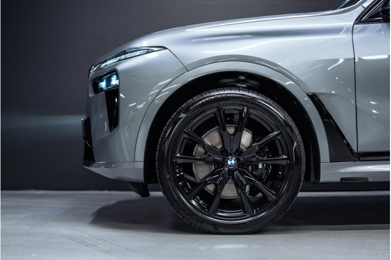 BMW X7 G07 рестайлинг — 2026