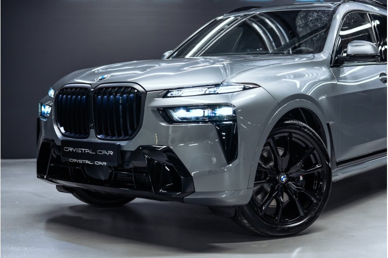 BMW X7 G07 рестайлинг — 2026