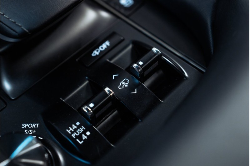 Lexus LX J200 рестайлинг 2 — 2019