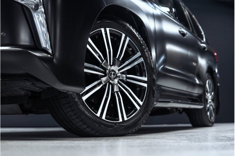 Lexus LX J200 рестайлинг 2 — 2019