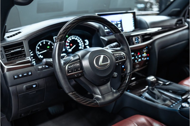 Lexus LX J200 рестайлинг 2 — 2019