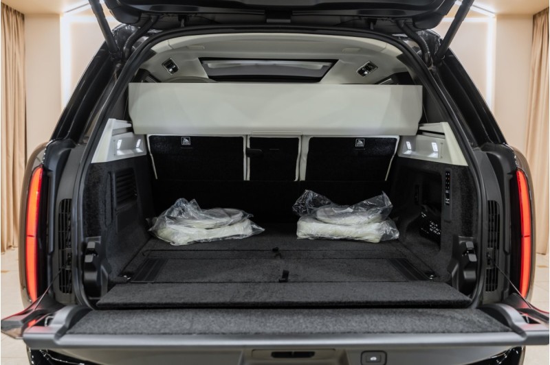 Land Rover Range Rover V — 2026
