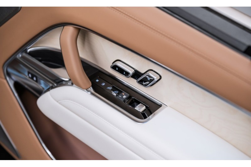 Land Rover Range Rover V — 2025