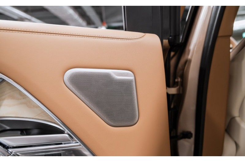 Land Rover Range Rover V — 2025