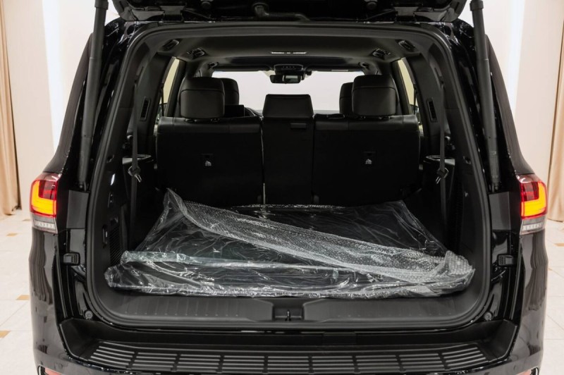 Toyota Land Cruiser 300 Series — 2026