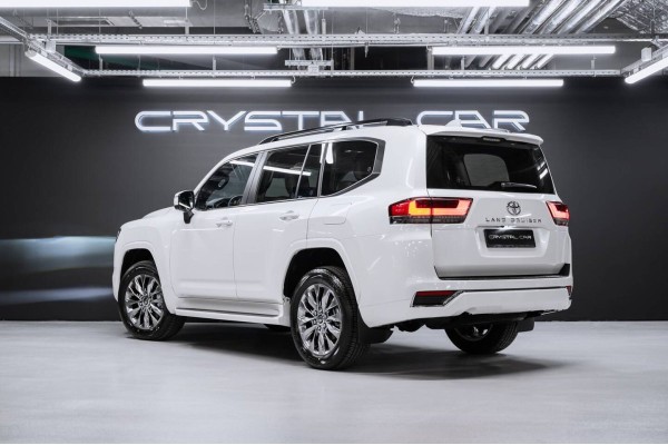 Toyota Land Cruiser 300 Series ZX (7 мест) - 2026