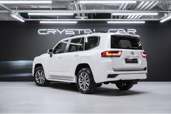 Toyota Land Cruiser 300 Series ZX (7 мест) - 2026