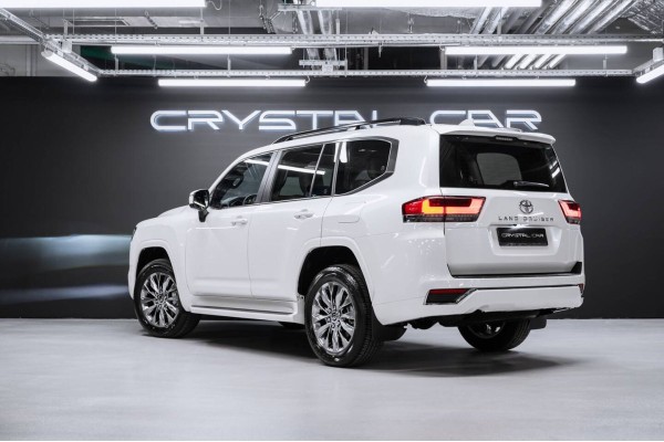 Toyota Land Cruiser 300 Series ZX (7 мест) - 2026