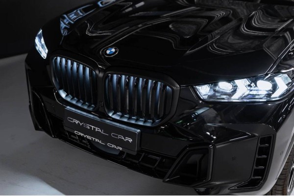 BMW X5 IV (G05/G18) Рестайлинг xDrive40d M Sport Pro - 2026