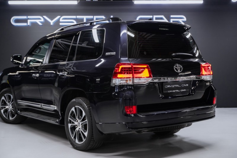 Toyota Land Cruiser 200 рестайлинг 2 — 2020